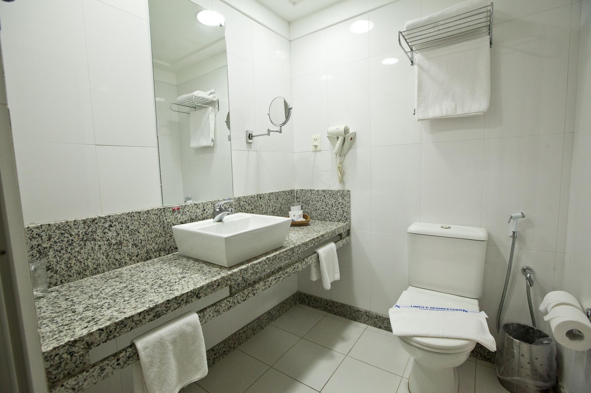 Aquarios Hotel